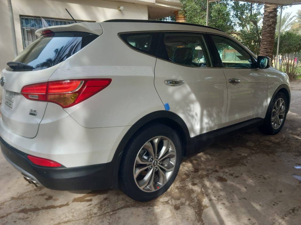 السلام عليكم للبيع سنتافيا كويتي فول مواصفات 1/1 موديل 2014 اللون ابيض صدفي الرقم قادسية حجم المحرك 6سلندر مفتوح على وضع الشركة
# السيارة كفالة عامة  فقط  ربع الجاملغ الخلفي  صبغ
#السعر جدا مناسب 157 وبيها مجال للشراي 
&/للاستفسار الاتصال على الرقم/***********
&/مكان السيارة بابل /المركز
