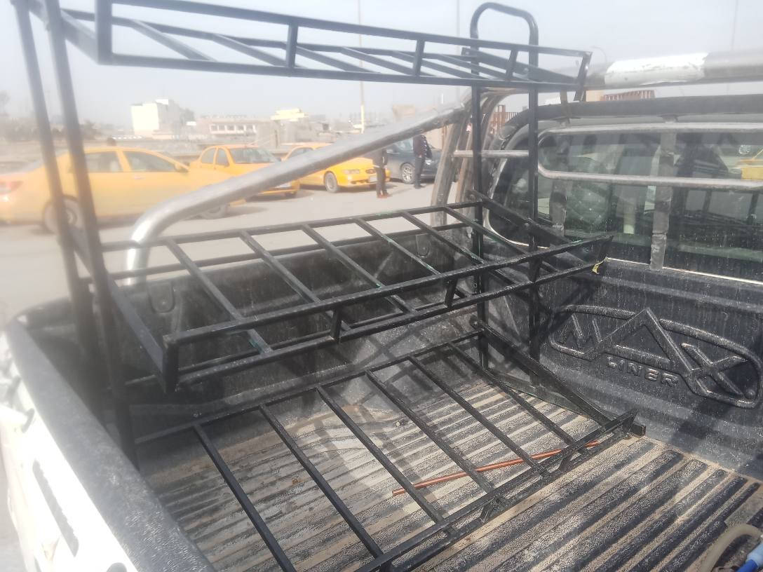 رفوف جداري ورف وسطي وميز مستعمل نظيف مكاني كركوك. وسلات جبسوعربانه مخضر للاتصال *********** كركوك, العراق
