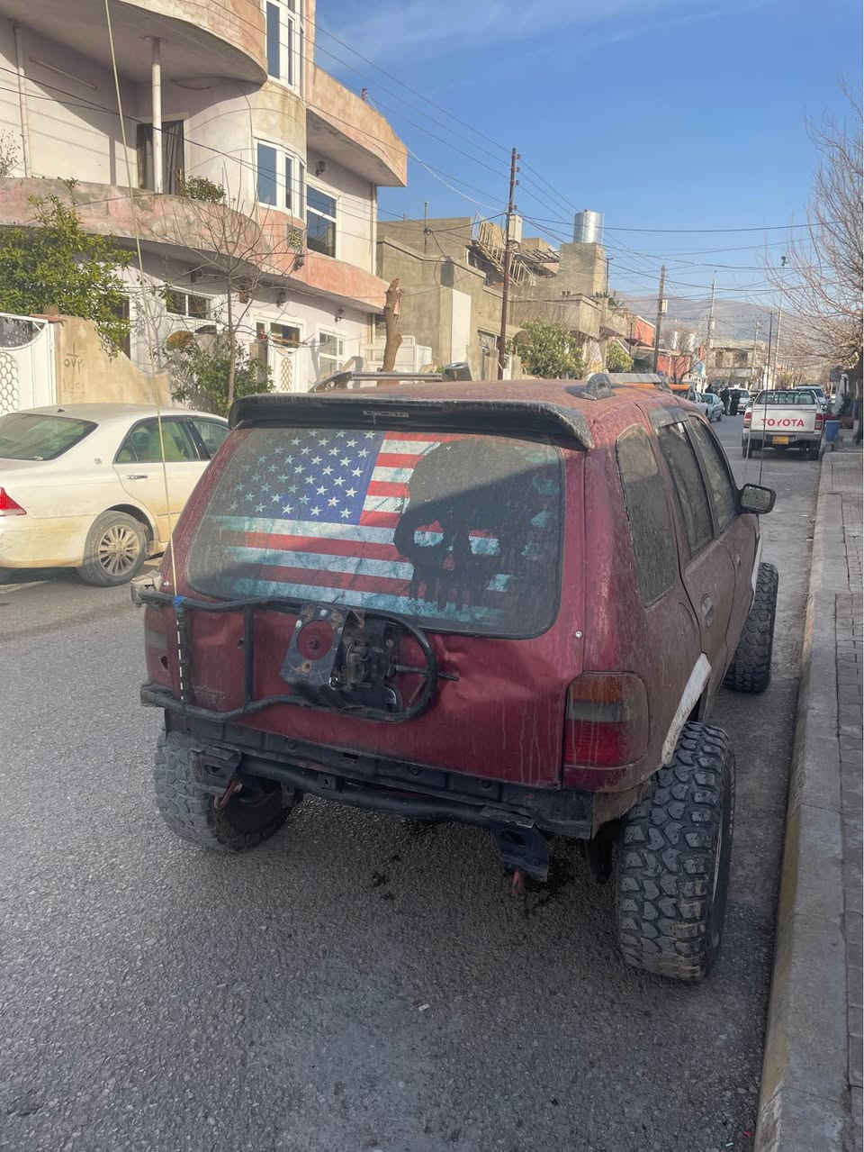 کیای سپۆرت تاج ١٩٩٥ علوج گێرو مەکینەو ئەکسلو کارەبای بە شەرت کامل دسکاری کراوە شیوتە لەوی دەبڵ تایەو ویل هەموو گیانی دسکاریە سەیارەکە ٤ بستۆنە لە قوتی بێزارە شوێن هەڵەبجەی شەهید سعری ٢٣ گەڵاو کەمێ معمالە *********** حلبجة, السليمانية
