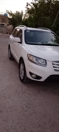 سياره سنتافي موديل 11 خليجي فول مواصفات   1ـ فتحه   2- دفع رباعي   3- ...