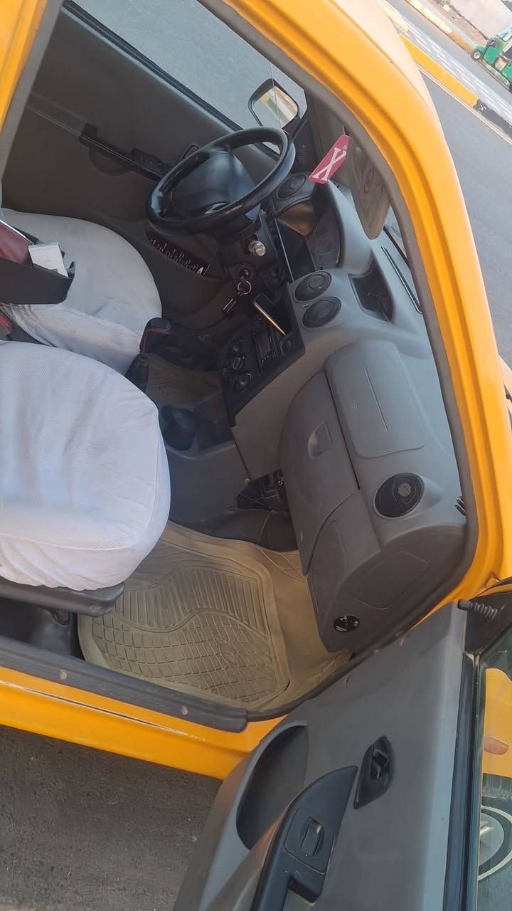 السلام عليكم سايبه ١٨ لبيع سياره جاهزه شواصي مكفولات بيهه ضربه بل جاملق الخلفي بصيطه ولباب مرشوش بغداد المعامل العماري ***********
