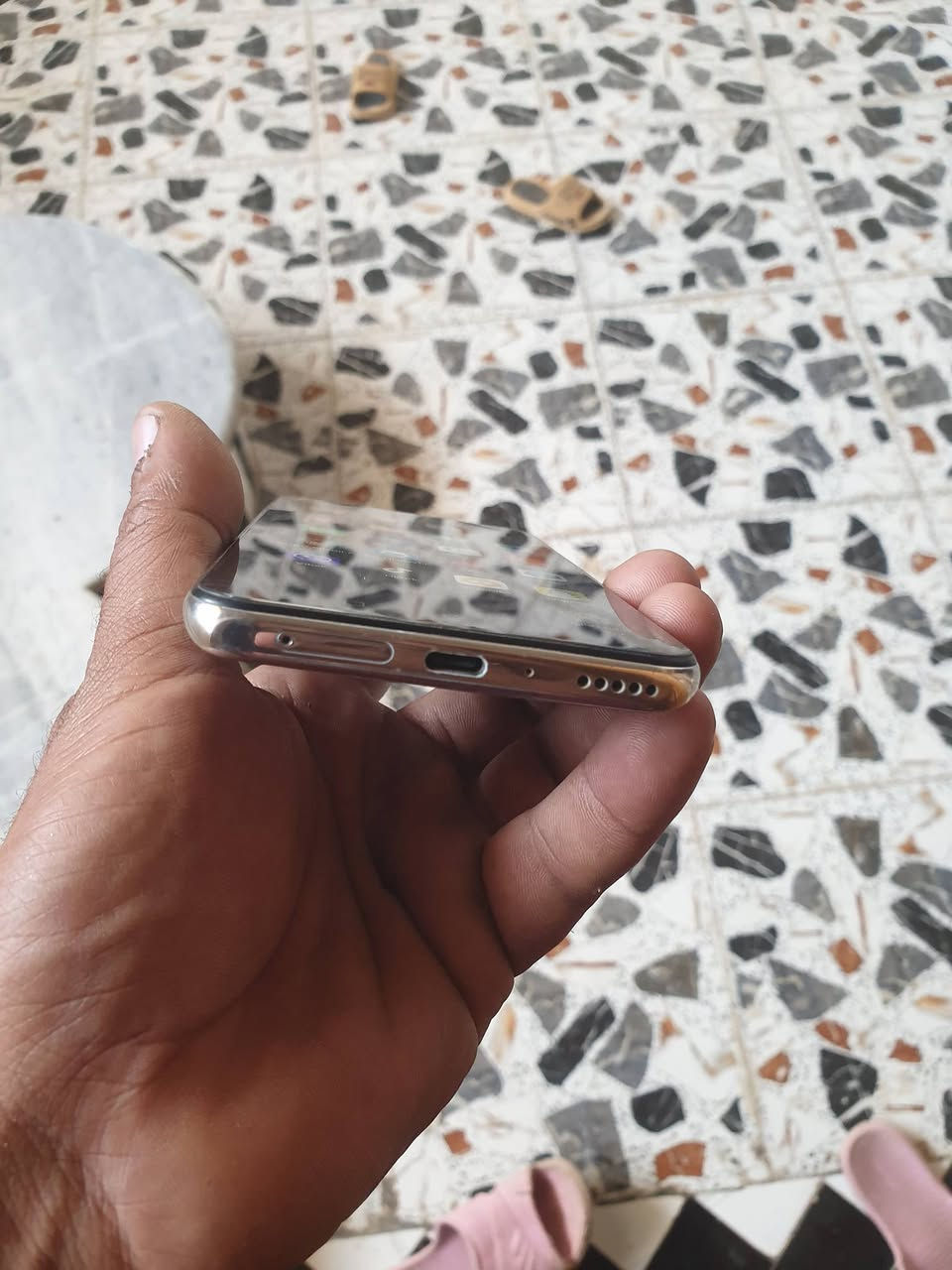 HUAWEI Y9a
ذاكره١٢٨
بطارية٥٠٠
جهاز مكفول مان اي تصليح
يدعم ستين فرام بدقه  عالية ٦٠
السعر٩٠
اما  مراوس
مكاني طواريج
بي فطور بال  بالزمة
***********
