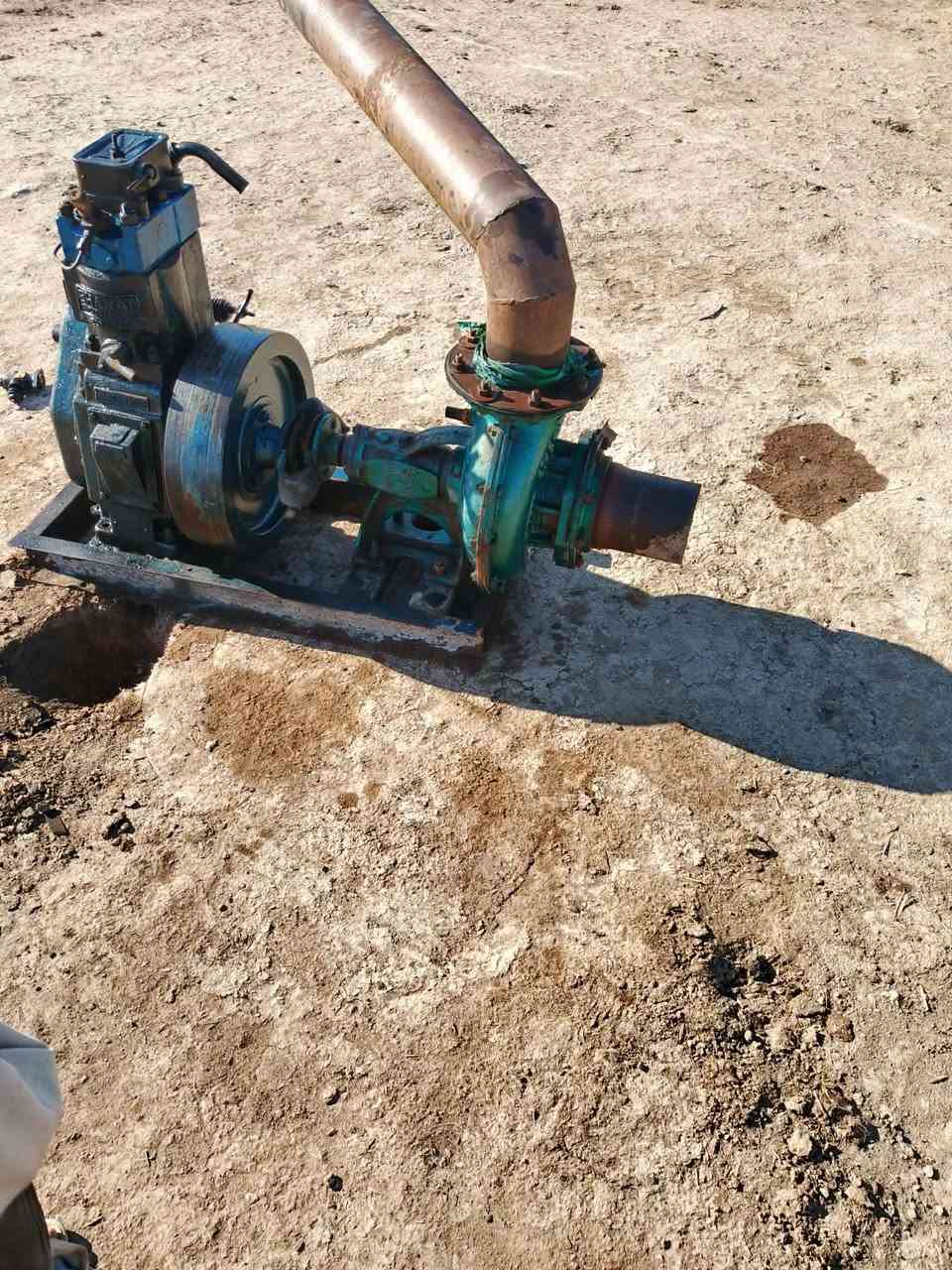 ماطور للبيع ابو 10 العدد2 مع صونده7 متار ***********
