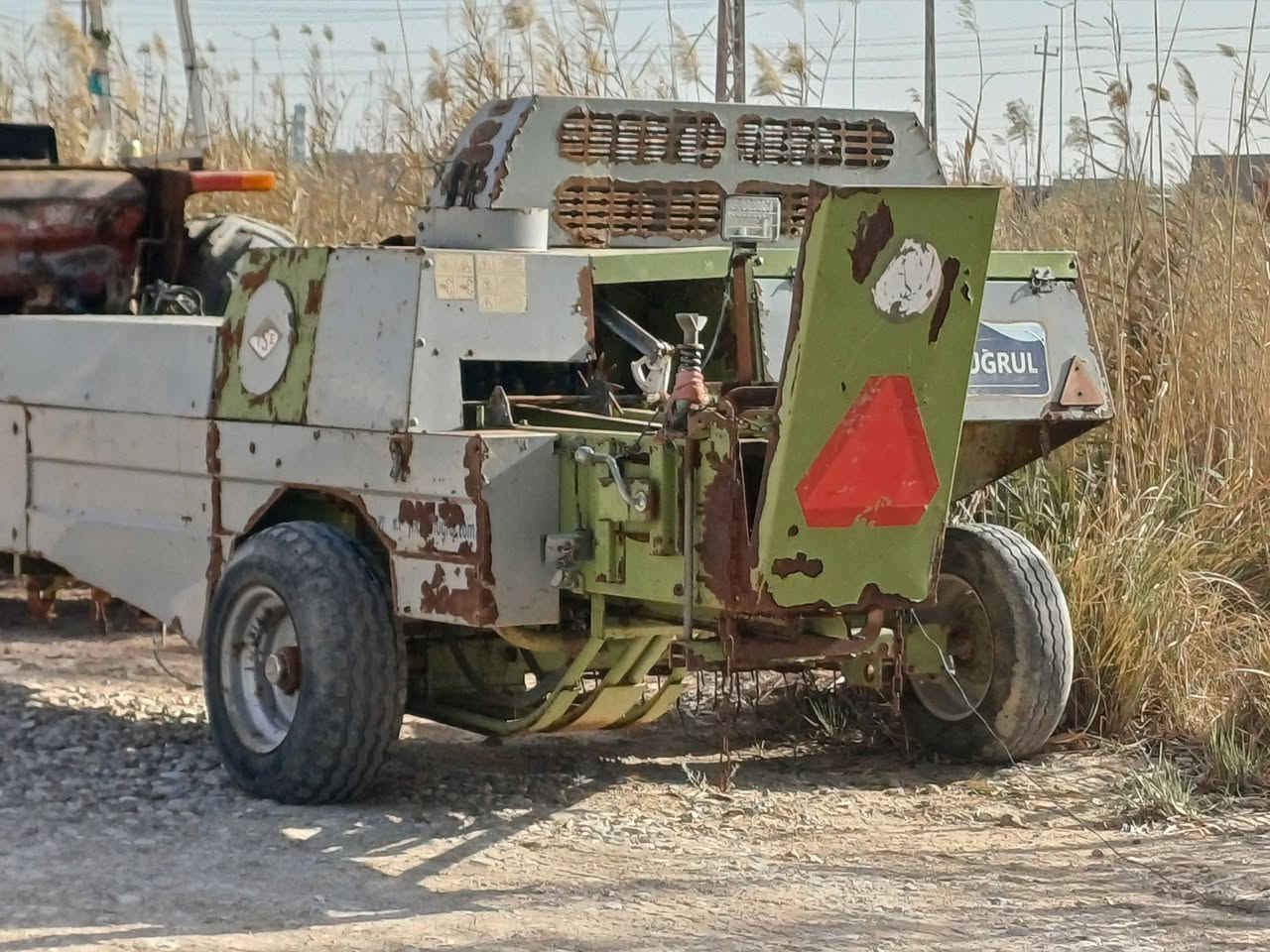 سلام عليكم للبيع كابسه قرش موديل 2019
  السعر5 وبيه مجال المكان واسط صويره 
***********
