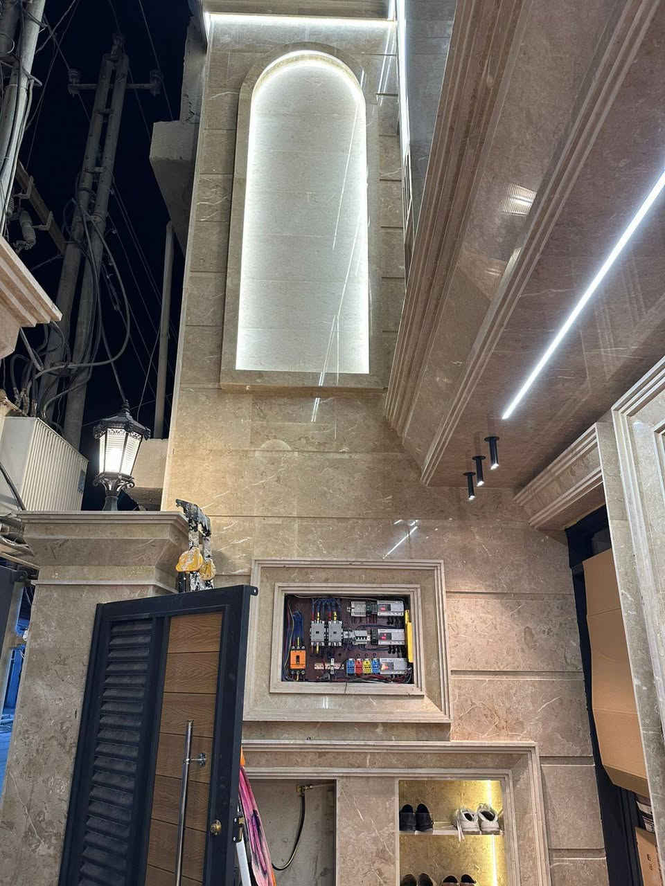 السلام عليكم
كادر عمل وتغليف واجهات حلان ومرمر تصميم وتنفيذ 
للاستفسار ***********
