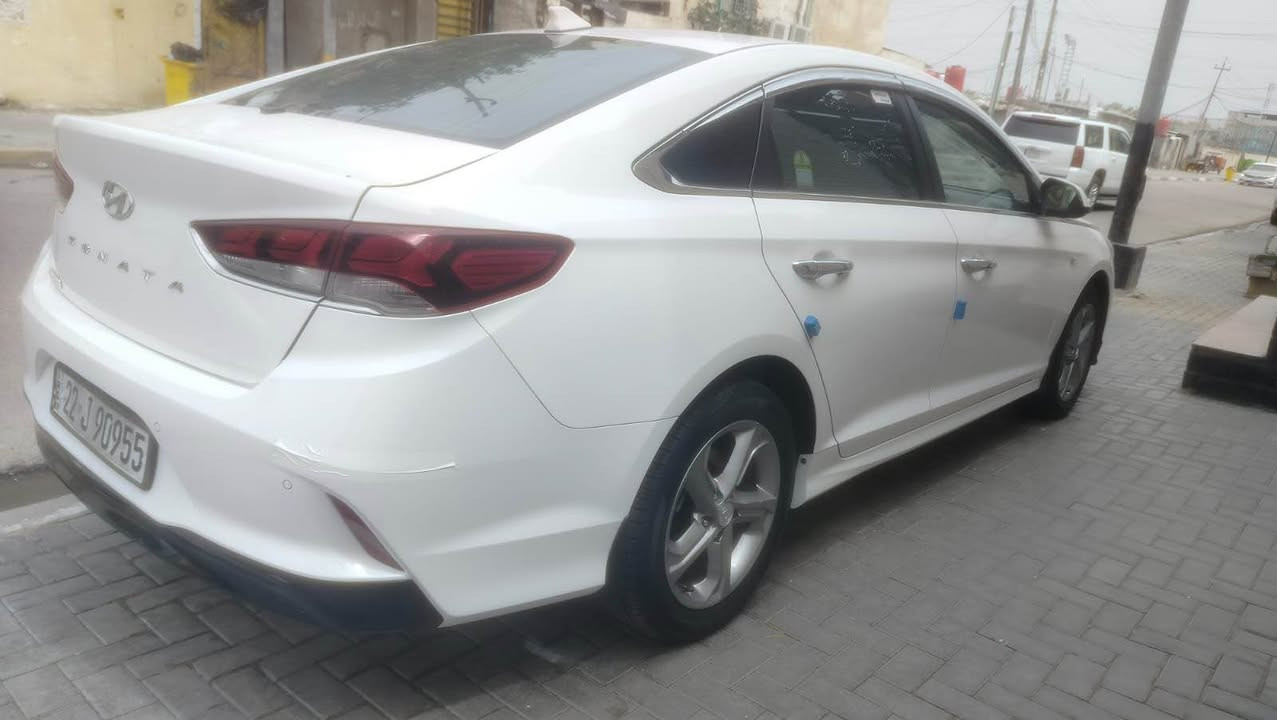 هونداي سوناتا كوري موديل 2022 رقم اربيل باسم شركه
سياره كفاله ضربه وصبغ و تبديل كفاله عامه
مكينه 2000 بانزين 
ويل نجمه بلاد كوري
ماشيه 27 الف
سعر 177 
رقم *********** البصرة, العراق
