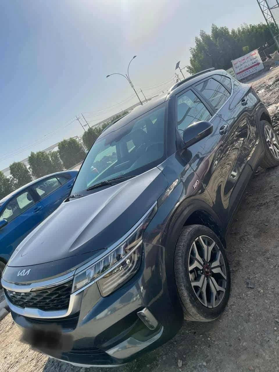 كيا سليتوس 21 وارد امريكي دفع رباعي 4×4 دشبول لون ازرق
لايت 5 عدسات
                                                          LED امامي خلفي
اشاير بالمري .مع مري كهرباء ورادار 
((مانع انحدار ومانع انزلاق ومثبت ستيرن وقياده ذاتيه))
محرك 1600 تيربو ✈️
3انظمه قياده normal.sport.mod
تدفئه كشنات 3 وضعيات
تحديد مسار ذكي
رادات أمامية خلفية جانبية وتوقف طوارء
شاشة كبيرة 
تحكمات مقود وتطعيم كامل للسياره بيانو بلاك ابواب كشنات تطعيم جلد بلاد
مكان حله شارع 40
مرقمه بابل باسمي
السعر 139 مجال بسيط 
***********
