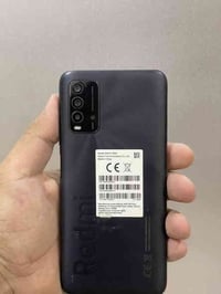 ايفون 8plus ذاكره 64 مبدل بطاريه  ريدمي 9t ذاكره 128 ما مفتوح  0772238...