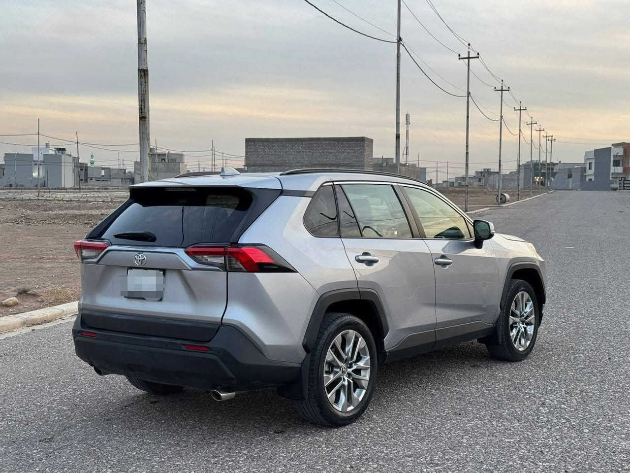 راف فور فئة XLE premium

موديل 2020 اللون سلفر

 غرفة جلد فاتح 

محرك ٤ سلندر ٢٥٠٠

ماشية 50 الف ميل بسس 

فتحة سلايد.كشن كهرب . بصمة ابواب .بصمة تشغيل 

شاشة  car play android auto

صندوق كهرباء . مقاعد خزن 

٣ انظمة قيادة (سبورت ايكو كومفورت)

رادارات أمامية، نقطة عمياء ،نافيكيشن ،تراكشن. اوتو هولد ،تبريد قطعتين، 

 ويل ١٩ كروم 

سيارة رقم نينوى

السعر 208 ورقة اعلى فئة بالراف بريميوم 

الضرر قطعة واحدة فقط


**إذا كنت صاحب هذا الإعلان وتريد حذفه لأي سبب، رجاءا أرسل رسالة إلى الدعم الفني**