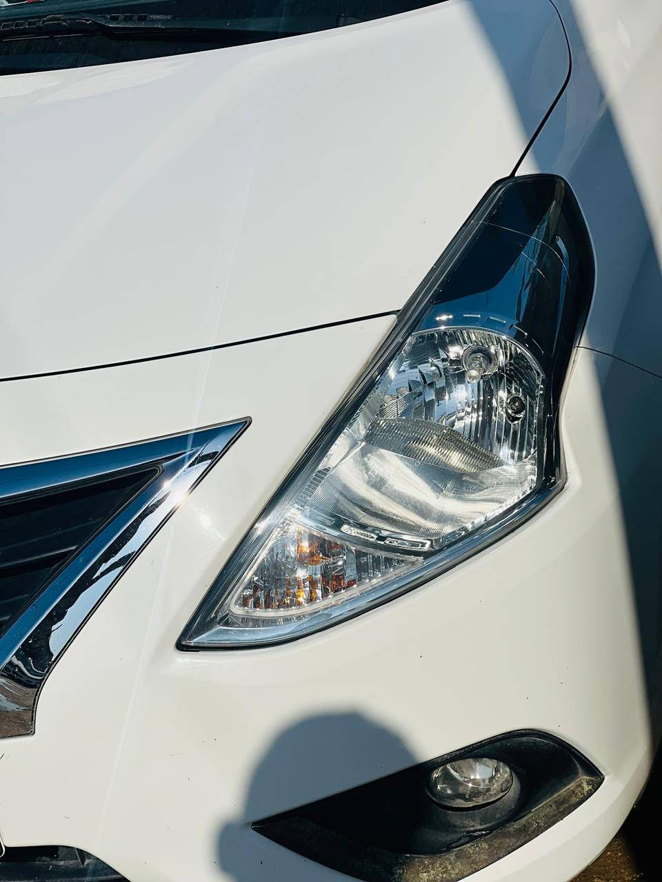 سلام عليكم نيسان صني مديل 2024 السياره كفاله عامه مكفوله من الزلق ماشيه 66الف السعر 128 وبيه مجال قليل العنوان بصره شط العرب الجزيره رقم الهاتف  ***********4
