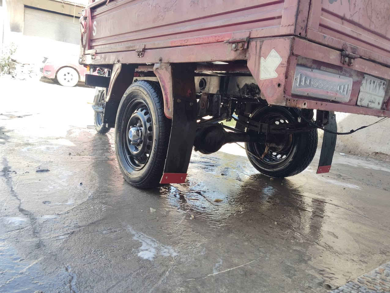 ستوته جمره موديل 2016 رقم ابيض وسنويه مكفوله كفاله عامه تعمير 25 محرك جديد شاصي مكفول ستوته بلا صبغ بلا دي  كلها على شركه كهربايات كلها تشتغل ربع ماتصرف عليها السعر خاص اتصل *********** او واتساب
