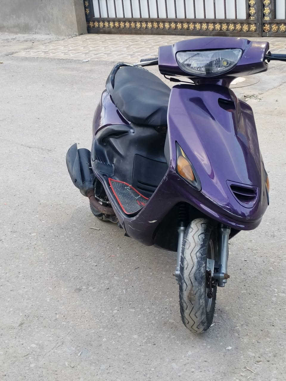 فراشه نثيه مكينه مفتوحه هندر سلف اشاير هورن لايت كله شغال لايتات زنون بيها ابو العدسه دبلات اماميه وكابريته جدد ...سعر 475 مكاني بصره ابو الخصيب للاستفسار ***********
