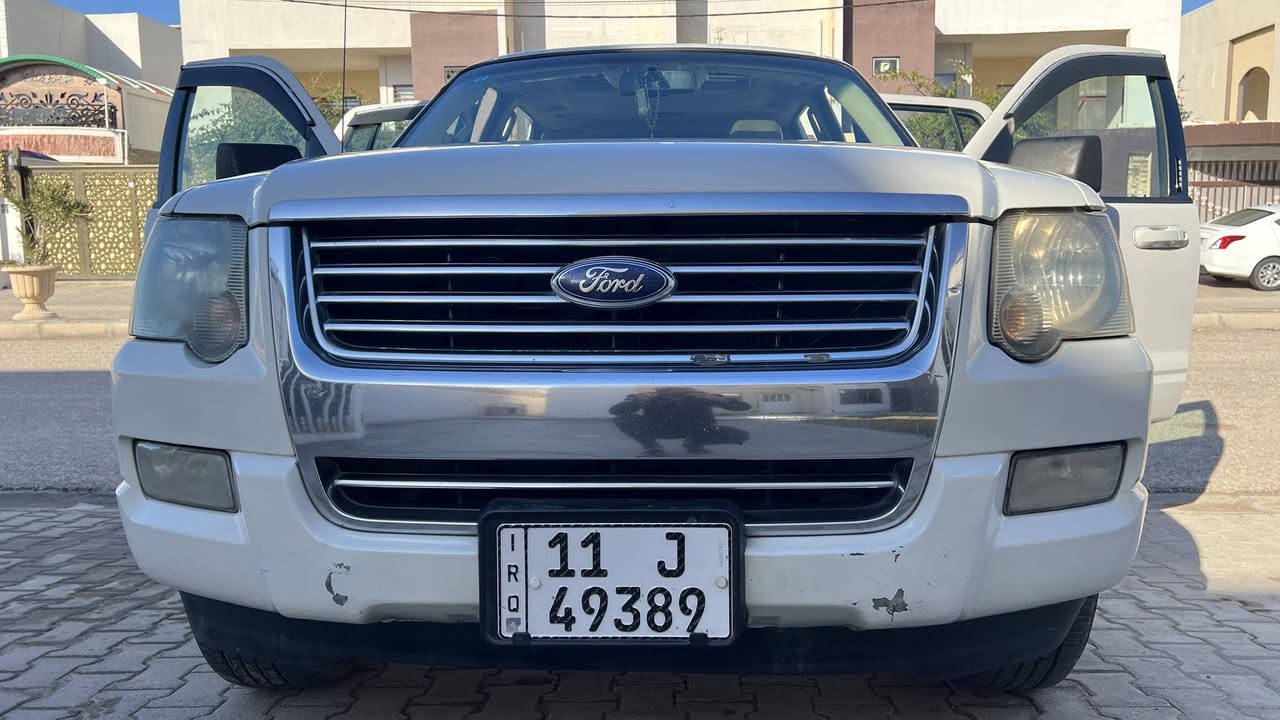 اللهم صل على محمد وال محمد
للبيع فورد اكسبلور موديل 2010 خليجي شركة نيفا 

السيارة مكفولة كفالة عامة 
لا بارد ولا صبغ كفالة عامة 

اضافة منظومة غاز 60 لتر ايطالي 

كشرها نضيف كلش احلى من الصور بهواي 

دواخل السيارة جلد بيجي غرفه نضيفه

فتحة بالسقف فول مواصفات 
كشنات كهرباء 

رقم بغداد انكليزي بأسمي مداور ثاني يوم 
سنوية ما ساقطه

مكينة بلاد 4000 لا تنقيص ولا تبخير 
كير بلاد 
ماشيه 183 

تخم تاير جديد 

مكاني نجف مجمع الاميرات السكني 

السعر 147 وبيها مجال بسيط 

***********
واتساب واتصال
