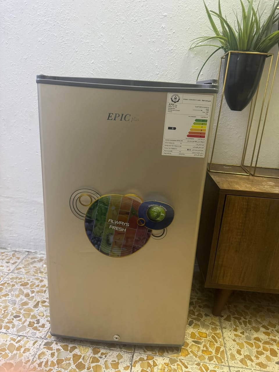 للبيع ستعمال ٥ ايام  مكان مشتل سعر ١٢٥ الف    
***********
