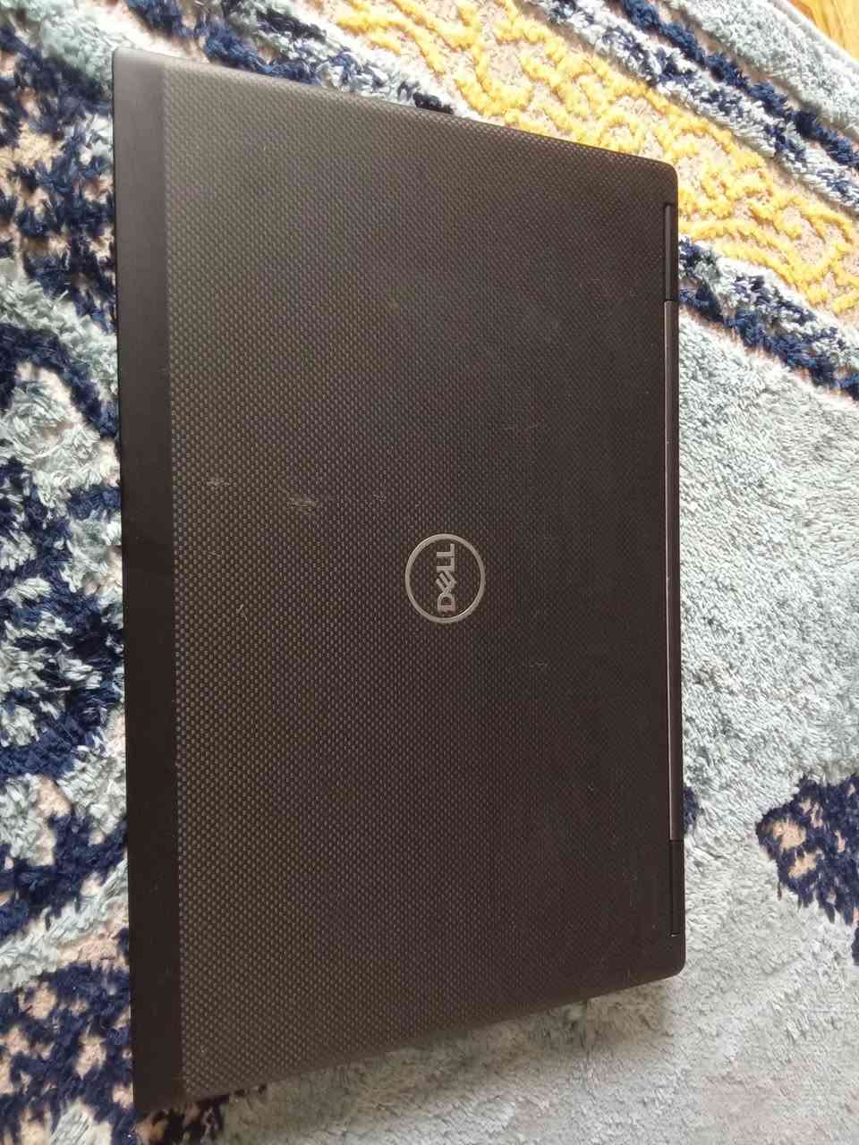 السلام عليكم ✅

لابتوب dell precision 7730
ابحث وشوف شون قوي ومحترف
حاسوب قوي كلش للالعاب والتصاميم الثقيلة 
يشغل العاب القويه مثلا wwe2k25
اني منزل بيه لعبه  تلعب بسوله 
كل العاب ps5  تلعبها عليه 
جميع  برامج ادوبي يشغلها بسهوله 
الهارد موصفات كامله 
المعالج: Intel Core i7-8850H / i9-8950HK / Xeon (الجيل الثامن).
كارت الشاشة: NVIDIA Quadro P3200 8GB) أو (16GB).
الذاكرة (RAM): تدعم حتى 16  كيكا ).
الشاشة: 17.3 بوصة بدقة FHD أو 4K (IPS) عالية الدقة.
التخزين: 256 الهارد 
المنافذ: يحتوي على 4 منافذ USB 3.1، منفذي Thunderbolt 3، HDMI، Mini DisplayPort.
البطارية: 6 خلايا (64 واط/ساعة أو 97 واط/ساعة).

السعر 490  الف 
ويه حقيبه وماوس وشاحنه اصليه

.ماعندي توصيل مكاني نجف خان النص


**إذا كنت صاحب هذا الإعلان وتريد حذفه لأي سبب، رجاءا أرسل رسالة إلى الدعم الفني**