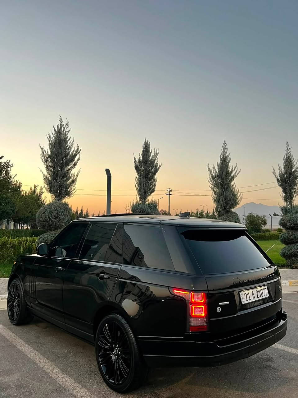 ﷽
RANGE ROVER VOGUE 2017🧿

▫️رانج رؤڤه ر مؤديل 2017 ڤؤگ ئوتو بايوگرافي

🔹 فول مواصفات مواصفات بلاك زمان دولي

◻️محريك V8 5.0L تمانية سلندر سوپر جارج مرغوب

🔹گير و محريك بشرط فحص

بدون صوت و بدون صرف بدون خلل

🔹ماشية  109 الف حقيقي

◻️ سيارة مكفولة كفالة عامة بدون صبوغ    

🔹سيارة جديد حيل حيلوة نضيفه 📦

◻️مواصفات فول اوتو بايوگرافي معروفة

🔹{ بصمة - پانوراما - داخل كريمي - رادار -  دوسات كهربا - خمس كاميرا - ثلاجة -  صندوق شفت - باب صحب - كشنات DVD - كشنات تتفيئة و تبريد - كشن مصاج - كشن و ستيرن خزن - ستيرن تتفيئة - بغاغ لايت - مراي شفت - تبريد مركزي - بعد }

◽️اربع تاير ويل جديد ويل بلاك

🔹دبل و جوبليسات كل بشرط

🔹سيارة شرط بدون اى نواقص گير و محرك و حدادي و كاهرباى كلة بشرط

🔹سنوي و رقم و هزة جديد سنوي بأسمي

🔹 نفسي يوم / تحويل و كاله حاظر

🔹 مكان_ سلیمانی معارز جدید 

◽️سعر_٢٧٧ 🔥🔥

◽️موبايل_      ***********
