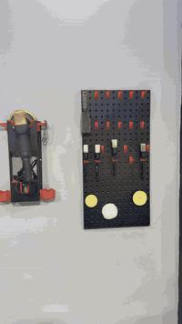 مركز عناية بالسيارات متكامل للبيع غراض بعدها جديده بسعر مناسب سبب البيع عدم التفرغ 
للتواصل 
***********
