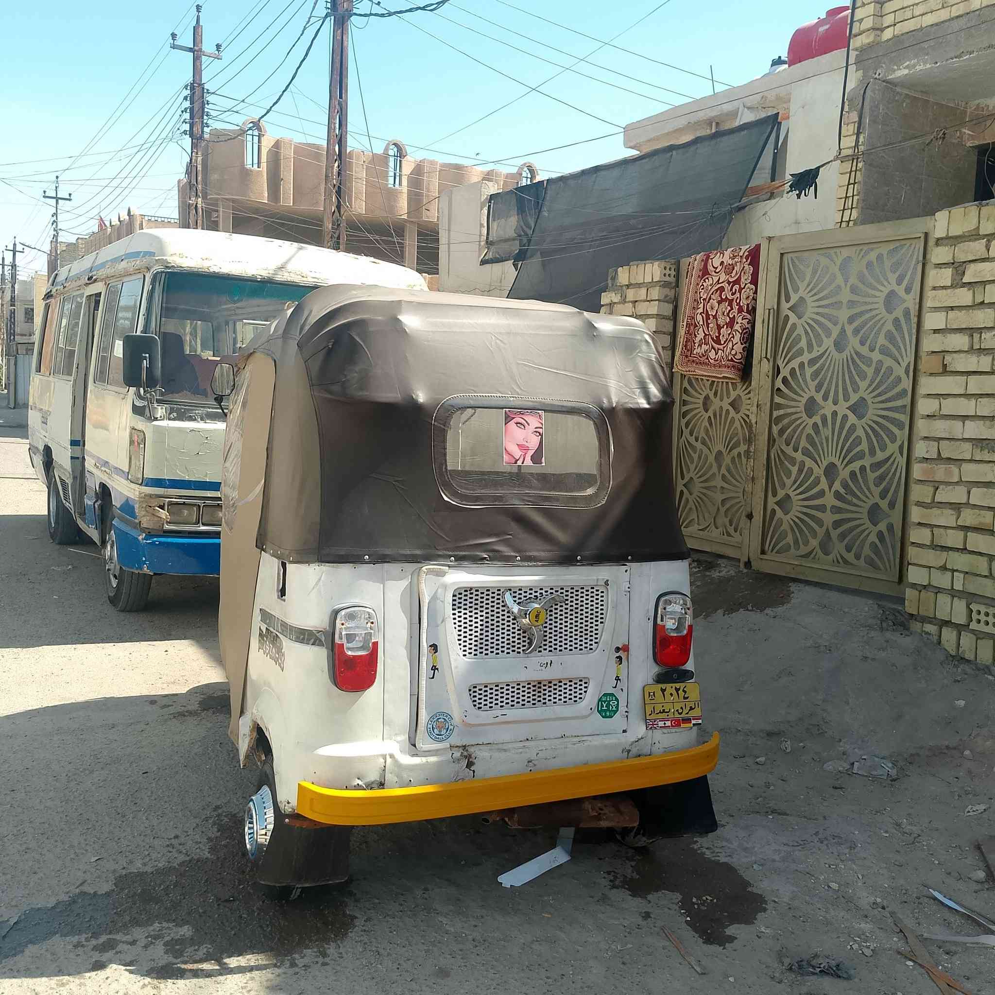 سلام عليكم تكتك 18 أوراق استنساخ اتكفل سرقه عشاير فقط مكينه كير اكسل تخم تاير  كهربائيات كله شغاله تكتك مابيه نقص مال شغل كبات جادر جديد سفريات دوشمه لايتات زنون سعر 2800 مكان بغداد البياع شرطه خامسه لاستفسار ***********
