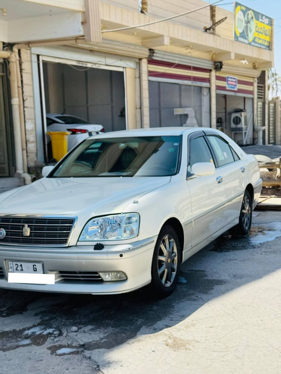 السلام عليكم
تحيه طيبه  ملكه مديل 2002
جاهزه مكينه تخم تاير حداديه 
مفوله 3دكم كرستال جاهزه الأخر حبايه 
الشراي يتفضل الانتصال***********
