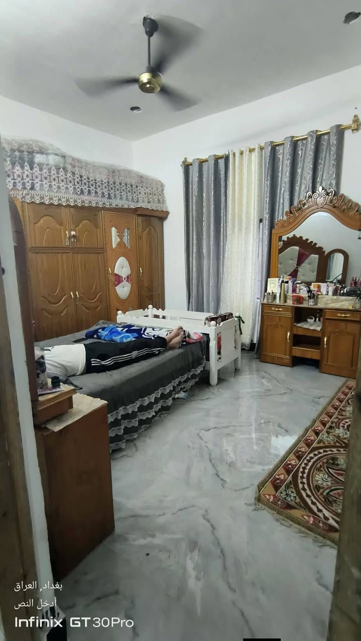 سلام عليكم -مكلف بل نشر-
يوجد لدينه بيت زراعي في منطقة حي البتول/// 200 متر كما موضح امامك في الصور ( لسعر 80 وبي مجال )
 
(***********)
