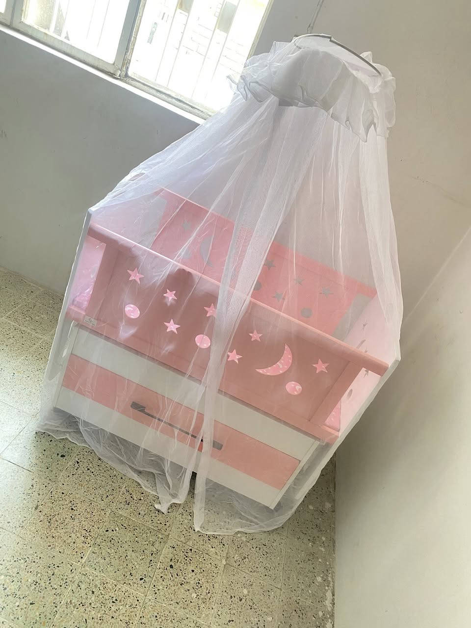 سرير طفل جديد و نظيف
ب 70 عنواني يرموك


**إذا كنت صاحب هذا الإعلان وتريد حذفه لأي سبب، رجاءا أرسل رسالة إلى الدعم الفني**