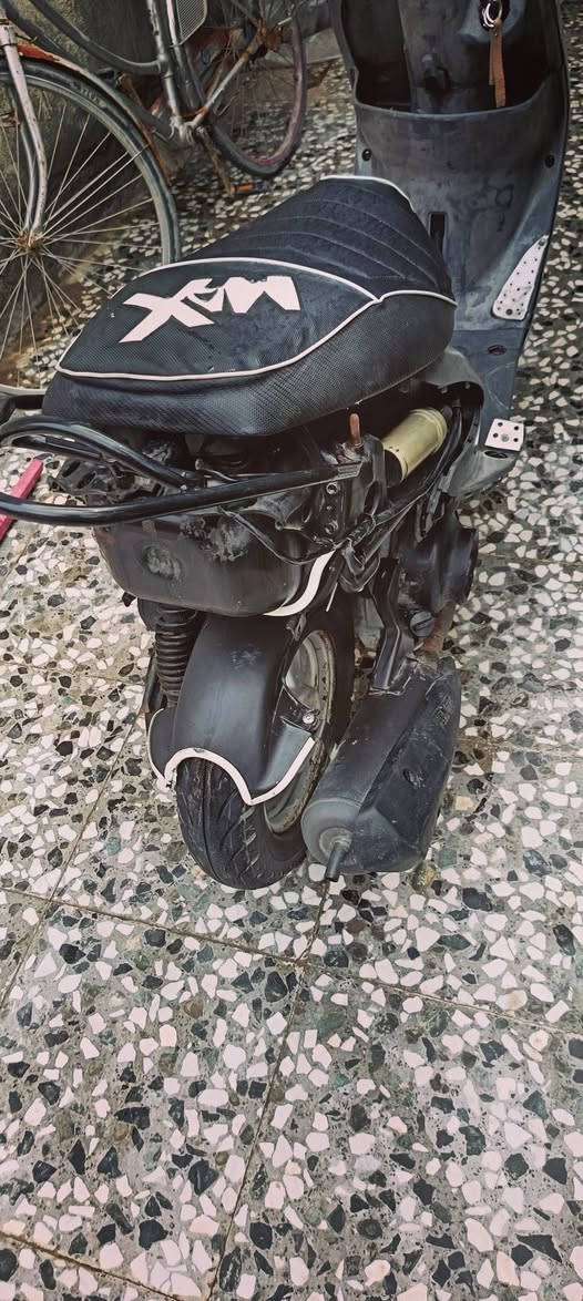 ماكس منغولي حربيه سلف وهندر شلعه ومعدل تغركه بالماي ماتطفي شرط
375 بيه مجال قليل /سوق الشيوخ
***********
