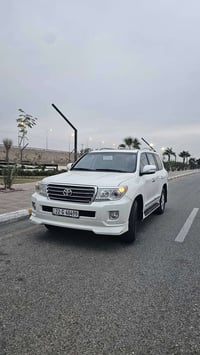 لاندكروز 2013 بريم أصل ساز ام الطفايه ماشيه ١٥٨ الف حقيقي ومعروفه مواص...