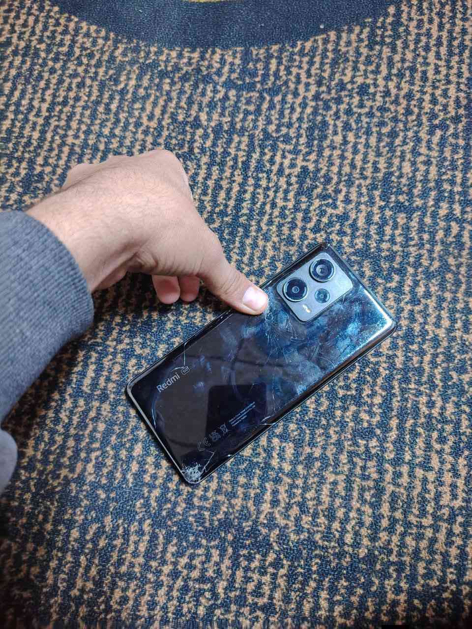 السلام عليكم
Redmi Note 12 Pro 5G للبيع جهاز
الذاكرة 256GB
الجهاز  بس كسر بل ضهر ما مئثر عليه جهاز سلاسه فول 60 فريم وكلشي يشتغل تمام لا تقطيع لا لاگ جهاز قوي ب الالعاب جهاز مال جنايي شرط مراوس ويه ايفون او بيع ب 225


**إذا كنت صاحب هذا الإعلان وتريد حذفه لأي سبب، رجاءا أرسل رسالة إلى الدعم الفني**