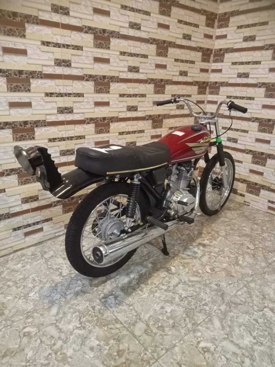 سلامو عليكم داجه انتنس للبيع كفاله عامه بعدهي ما ساحكه اول تبديلت دهن بيه دراجه اوراق سكنر اكفلك سرقه دراجه جديده مديل 2026 درجه بعدهي بترابه جديده زلغ ما بيه     سعر 750 وبيه مجال  لعنوان بصره جزيره ريان هذ رقمي شني عندك ستفسار راسلني ونا بخدمتكم ***********
