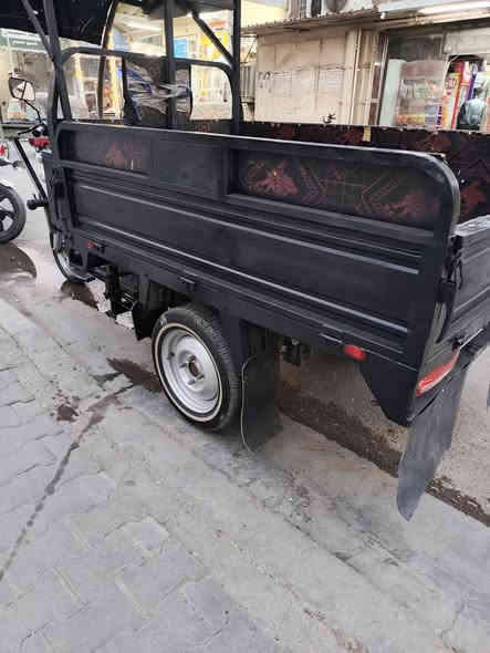 السلام عليكم ستوته جمره موديل 2020 محرك جديد اصلي بلكارتون تخم تاير ويل صب بلكارتون فول كهرائيات كاملة من كلشي اوراق كاملة اصولي كفاله ..السعر مليونين وبيها مجال تواصل *********** مكاني بغداد جسر ديالى
