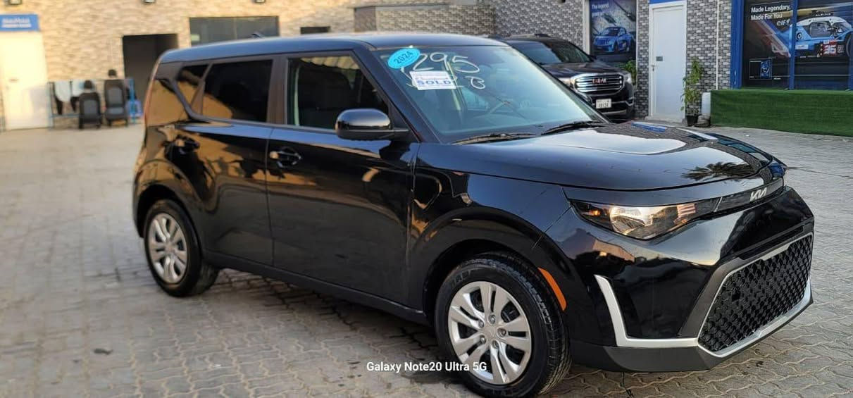 سلام عليكم
صول ٢٤ بدون رقم ٢٠٠٠دوش  ماشيه ١٧ ميل بعده زيرو ضربته بسيطه  جاملغ السعر ١٤٨ مع المجال مكانه كربلاء للاستفسار ***********
