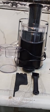 معصارة فواكه • جديدة • قابل تفاوض