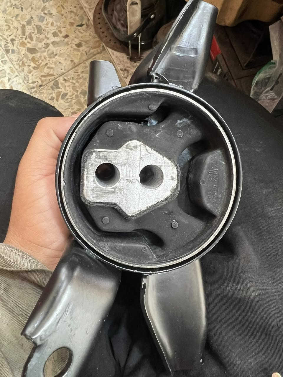 السلام عليكم …. اذاين مال النترا مضلع عددهن ٤٥ قطعه ***********
