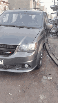 دوج كرفان 2017 رقم سليمانيه الجديد بسمي مواصفات sxt
٧ راكب منفصل
بيبان وجنطه وجام كهرباء شفط
تشغيل عن بعد 
داخل جلد
؛ شاشه جبيره
فرس وسطي
مكينه كير تبريد تايرات مكفولات
صدر نضيف بس مو جديد يعني تقريبا ٧٠ بلميه
حادث موضح بلفديو
سعر ١٤٥ بيه مجال بسيط
تعجبك أهلا وسهلا
متعجبك اعبرها اتحصل احسن منها ان شاء الله
***********
مكان بغداد أو النجف
