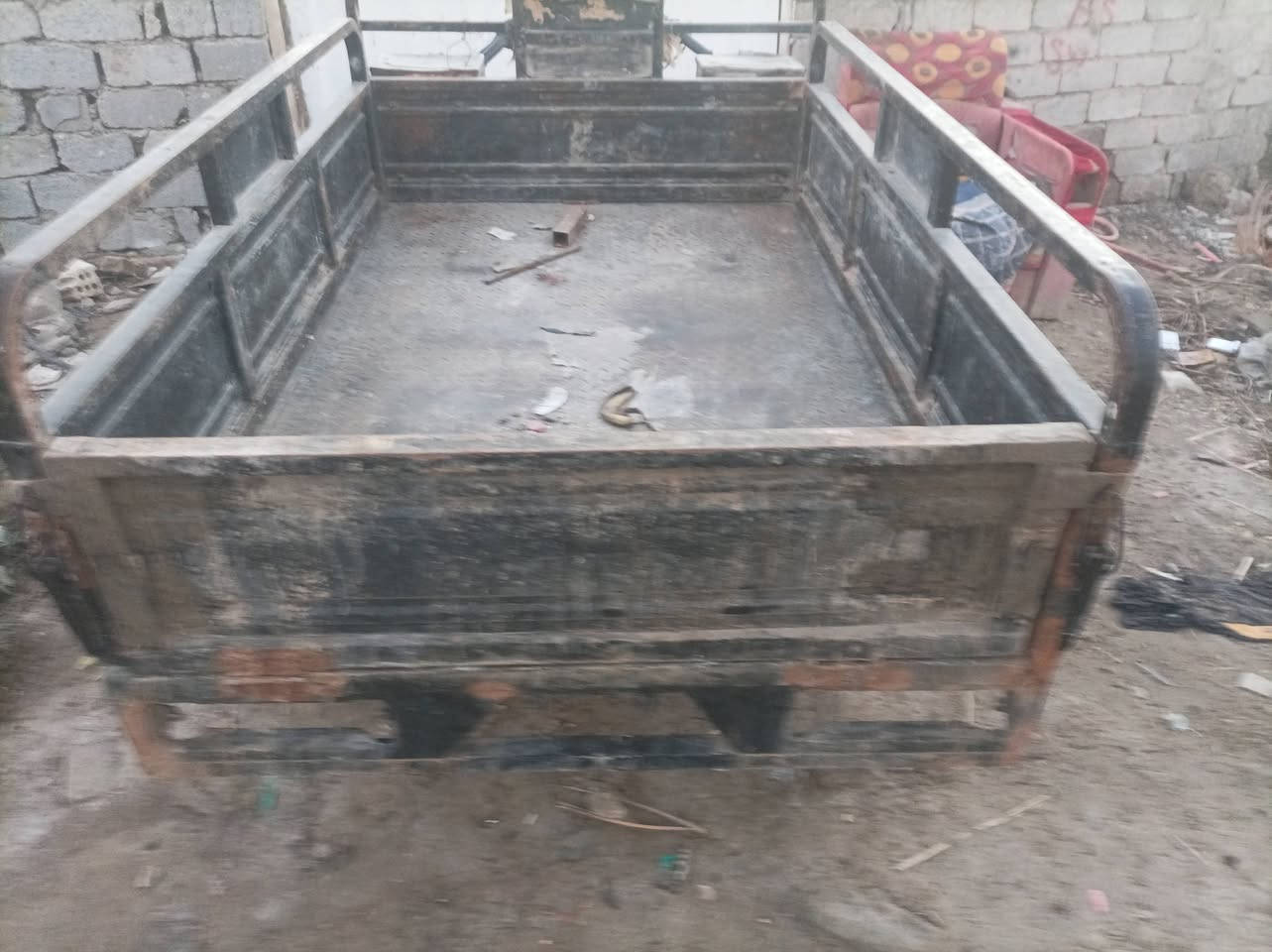 السلام عليكم ستوته للبيع اوراق
***********
