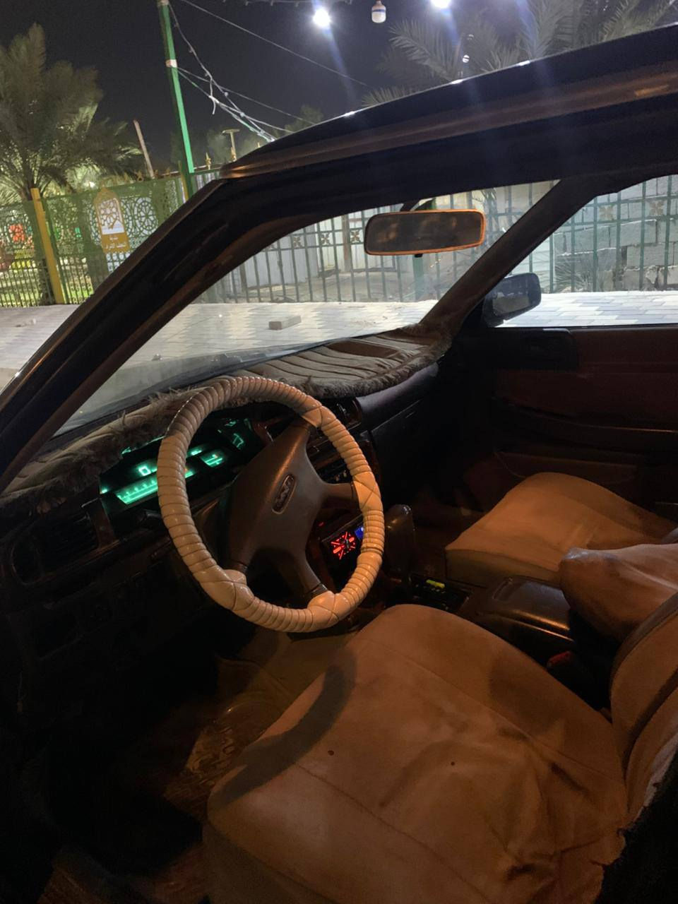 شيزر مديل 91 گير مكينه مكفولات تبريد ثلج
سياره مكفوله من كصه نقل چثه شاصي مكفول
رقم بغداد نگليزي سنويه ل 30 مكانها نجف راعيها نجف 
السعر 38 وبيها مجال للاستفسار ***********
