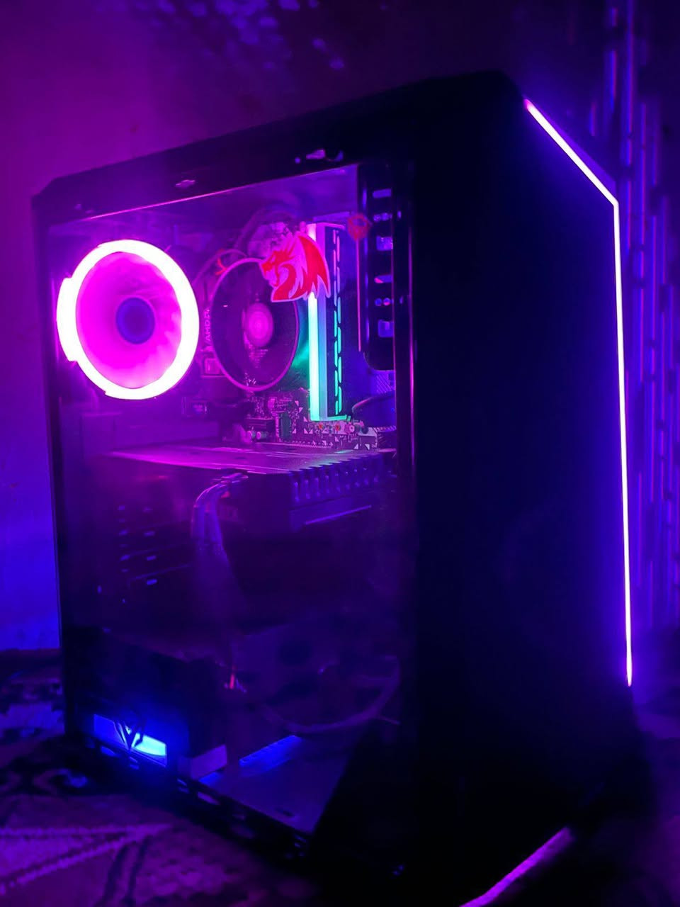 السلام عليكم
Pc للبيع نظافة واضحة بالصور 

كل كراتين القطع موجودة 

الكيس 

1660 msi 

R5 3600 

2*8 3200 

Ps rocket 500 plus 

M450 m asus 

256ssd 

1000 hhd 

Dingle blu + wi fi

الشاشة 

KG251Q 

١٤٤ hz 

كيبورد motion ميانيكي 

ماوس ريد دراغون 

ماوس باد اسود 

سماعات خارجية 

سماعات هايبرد اكس ٢ 

ويب كام

مايك نيوير 

يدات عدد ٢ 

Ups 2000 online

السعر :  870
الرقم :***********
