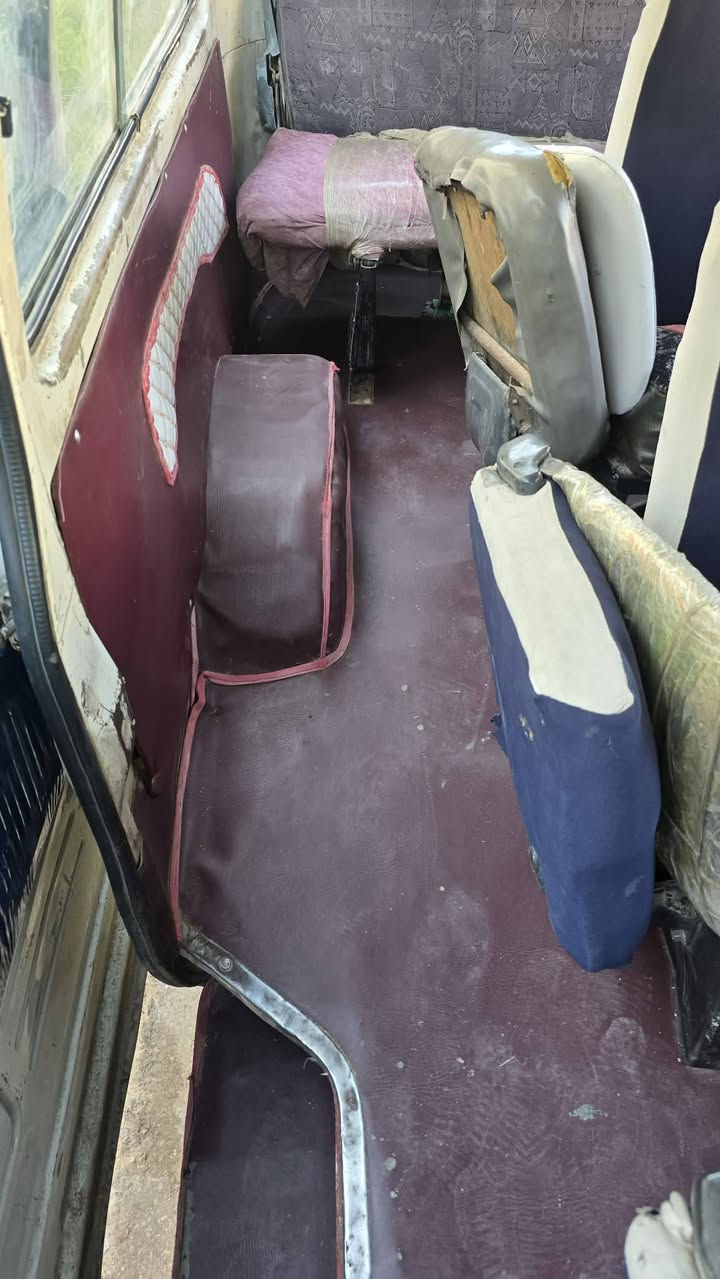 هايسه موديل 1994
سنويه ساقطه قبل سنه راعيها موجود قريب 
14راكب 
محرك بطه 2ونص مكفول حته من صرف البانزين بشرط 
بيها هاي ضربه مسويها ما صابغها كدام العين 
السعر 43 وبيها مجال 
اذا مايعجبك لا تعبني ولا اتعبك يرحم اهلك تحب تسال اخليك ع راسي مايعجبك عيوني الك تكدر تعبر المنشور


**إذا كنت صاحب هذا الإعلان وتريد حذفه لأي سبب، رجاءا أرسل رسالة إلى الدعم الفني**