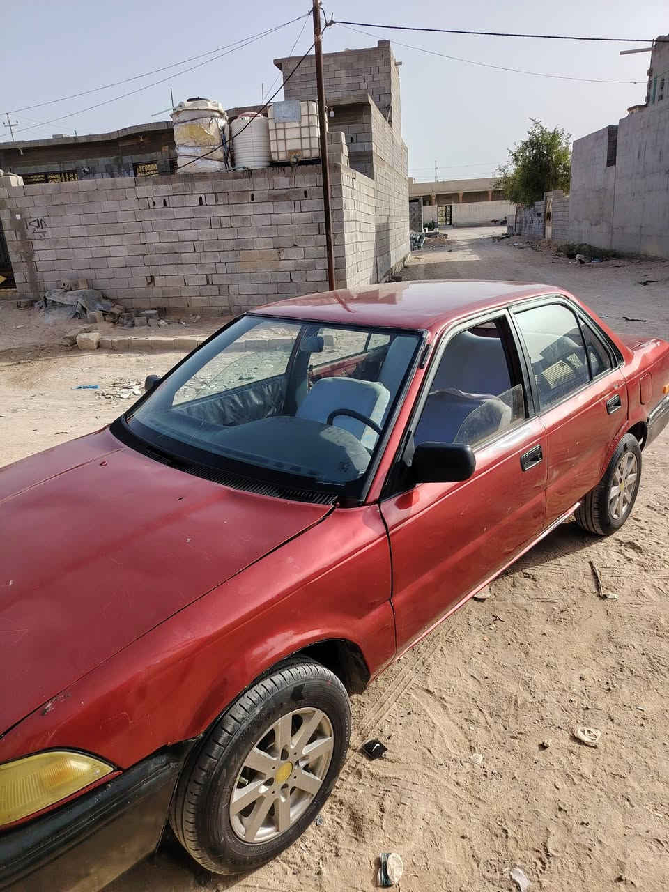 يالله السلام عليكم خوان سياره كورلا كصيف 92يسره بلاد كفاله من كصه ونقل وضربه مصبوقه عام كهربائيات كلهه شغاله توني معمرهه رقم بصره راعيهه يريد تحويل سعر 37وبيهه مجال حك الجيه 
***********
***********
