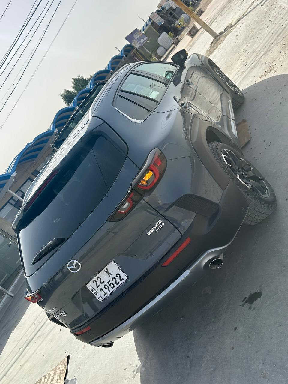 سلام عليكم مازدا cx50  فول مواصفات حادثها جاملغ وبنيد  نفس القطع   سعرها 205ورقات وبيها مجال مكان بغداد اليرموك ***********
