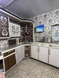 أغراض للبيع طباخ ٣٥٠نضيف كلش وكاونتر كامل ب٤٠٠اي استفسار اتصال ع رقم 0...
