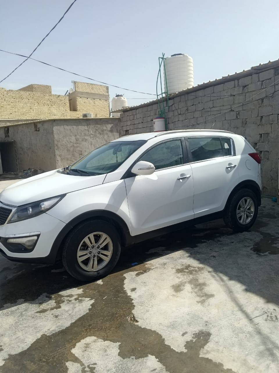 سلام عليكم كيه سبورتج موديل ٢٠١٥ خليجي دوش مصبوقه عام متجايه تجيه كلش خفيفه مكفوله من كص مكان سياره لطيفيه بغداد السعر ١٠٤ مستعجل على بيعته رقم ***********
