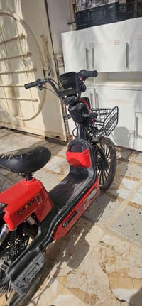 دراجه شحن السعر ٢٠٠ قفل ٠٧٧٠٤٦٤٦٥٣٠