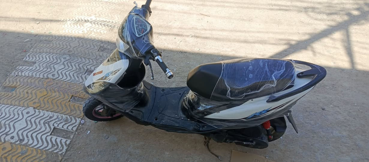 سلام عليكم دراجه لبيع ماكس عدله دراجه نضيفه السعر 550 وبيه مجال ***********
