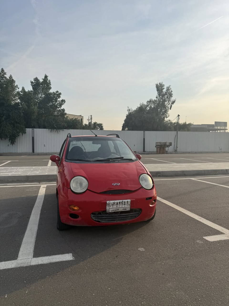 السلام عليكم

كيو كيو 2013 كير اوتوماتيك تبريدها شغال 
 رقم بغداد السعر 26 ورقة العنوان بغداد الشعب
للتواصل ***********
