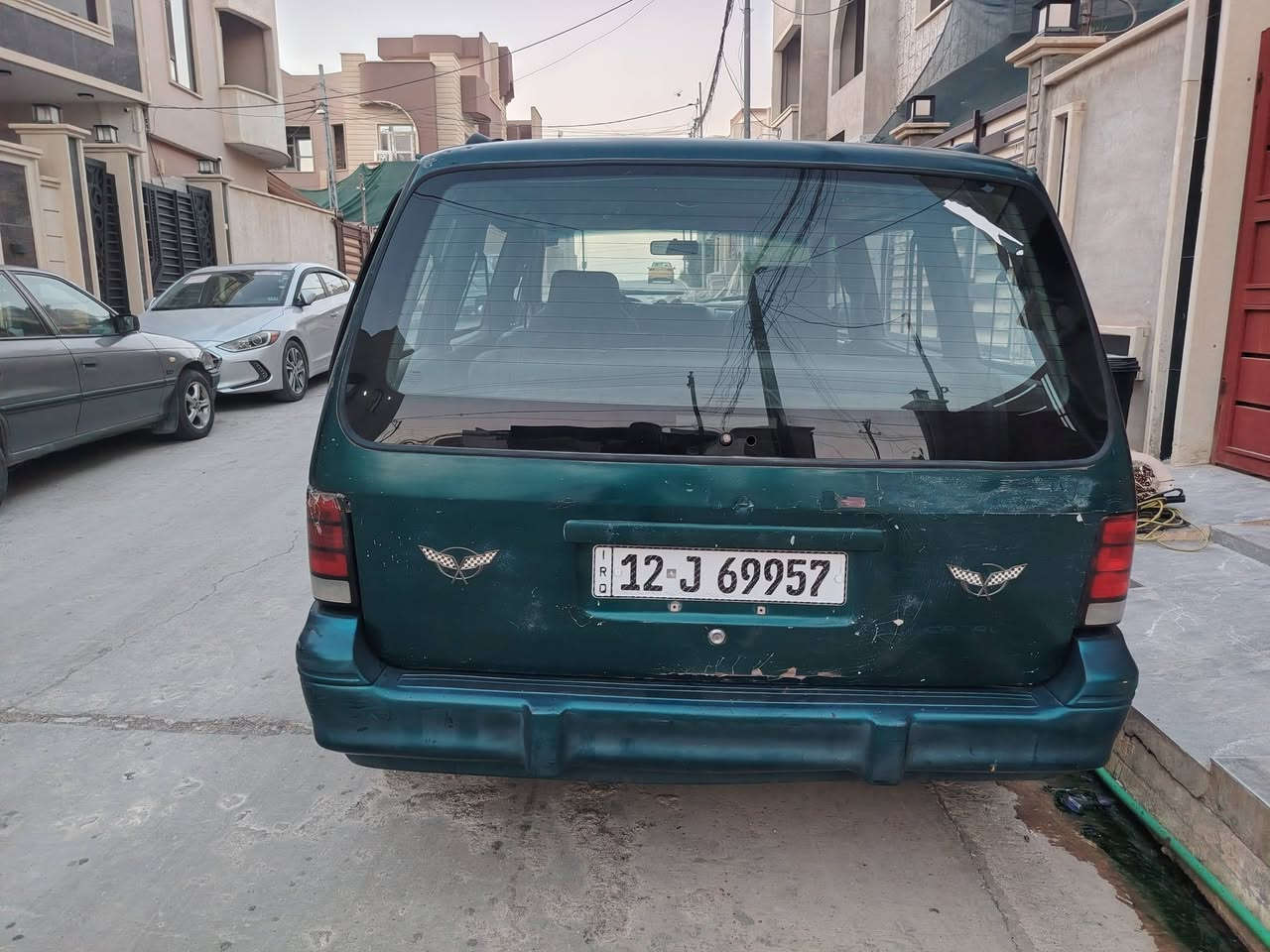 السلام عليكم
كلايزر للبيع
موديل 94
تبريد كمبريسر فقط حتا غاز بيها
كير تومتيك محرك 6 باجيرو
طخم وره كدام كلو جديد
دبلات 4جديد
مسجل 4سمعات
نينوئ انكليزي بسمي
تحويل وكابون بيها اكتروني
مكاني موصل  
السعر 35وبيها مجال
للاستفسار ***********
***********
