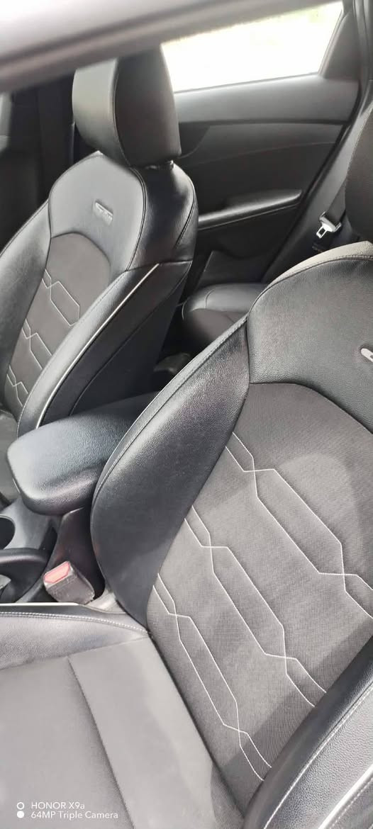 السلام عليكم شباب 
فورتي للبيع 
فئةGTline
موديل2020
السيارة كلين
مكانها الموصل


**إذا كنت صاحب هذا الإعلان وتريد حذفه لأي سبب، رجاءا أرسل رسالة إلى الدعم الفني**