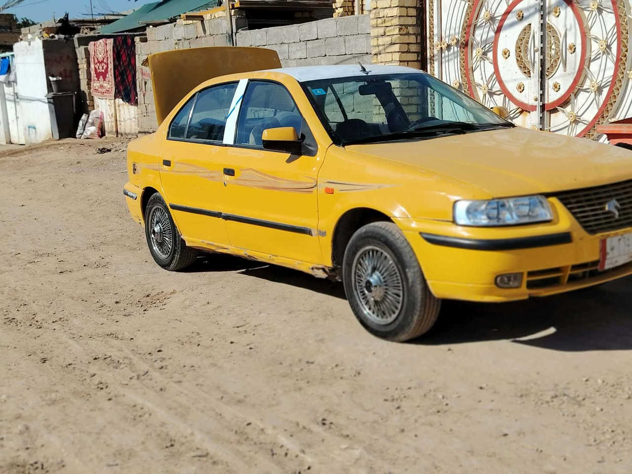 سمند للبيع م10مكينه جديده راعيه يمي بس ميحول  تخم تاير تبريد ثلج  بيه ضربه باب السايق ومصلح مندون فتح بنيد مبدل مكاني واسط ــــــــ الكوت ـــــــــ حي الجهاد  
السعر 23 
تواصل ***********تصال او واتساب
