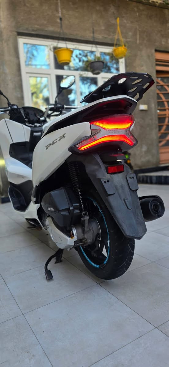 السلام عليكم دراجه BCX جيل الثالث موديل 18 نضافه 95‎%‎ فول موصفات وراد فيتنامي بصمه 3دكم مكينه مكفوله المكان ديالى بعقوبة الكورنيش السعر 16 بيها مجال حك الحجية
***********
