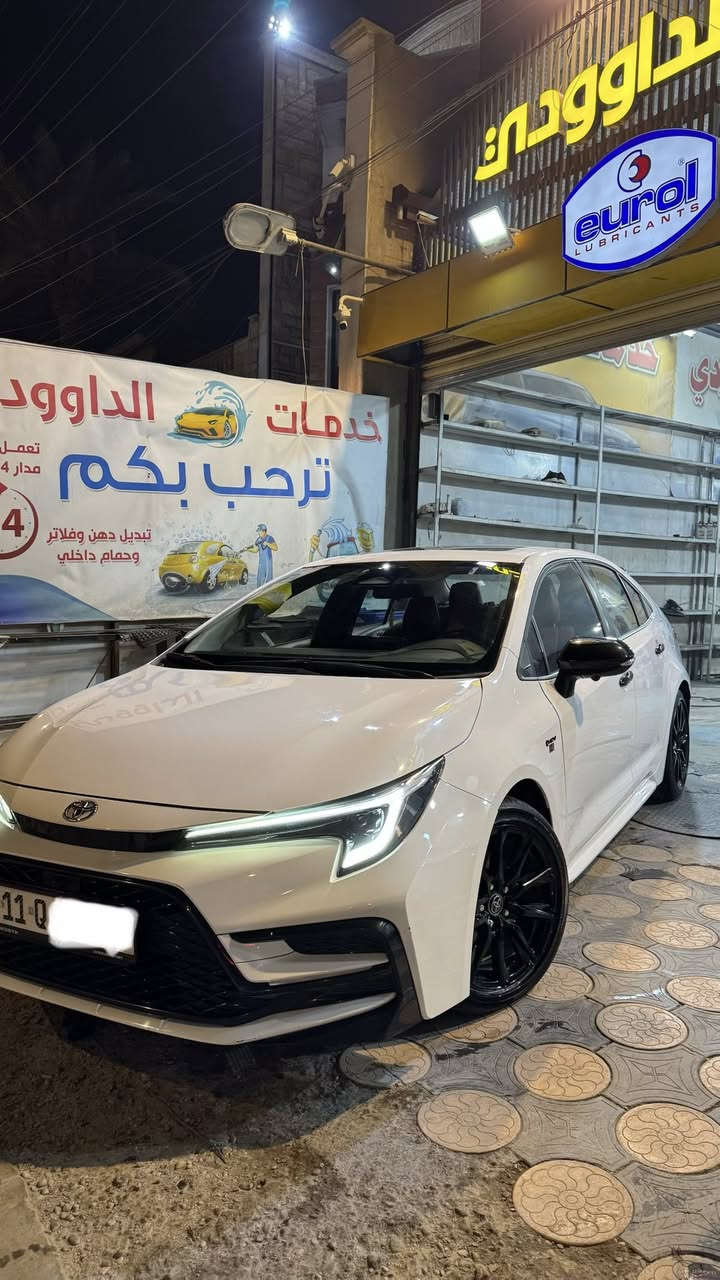 السلام عليكم 
كورلا هايبرد gr 2024 خليجي بغداد اعلى فئة بالكورلا الوجبة الاولى 
ماشية ٣٠ الف كيلو قابل للزيادة
المواصفات
اربع كامرات محيطية
حساس امامي خلفي
مانع اصطدام امامي خلفي
قيادة الية 
الحفاظ على المسار
كروس سرعة
تحذير سرعه
داخل احمر مختم gr
السيارة بلاك بلادي
وهواي بيهه مواصفات بعد 
السيارة كله بلاديه ما مضيوف الها اي شي ماعده السبايدر والشفقة الخلفيات دواساتها البلاديه موجوده ممفتوحه الأدامة كله مواد اصلية بمركز Car Plus
السعر ٢٥ مليون ابيع عراقي فقط وبيه مجال 
العنوان الغزالية
***********
